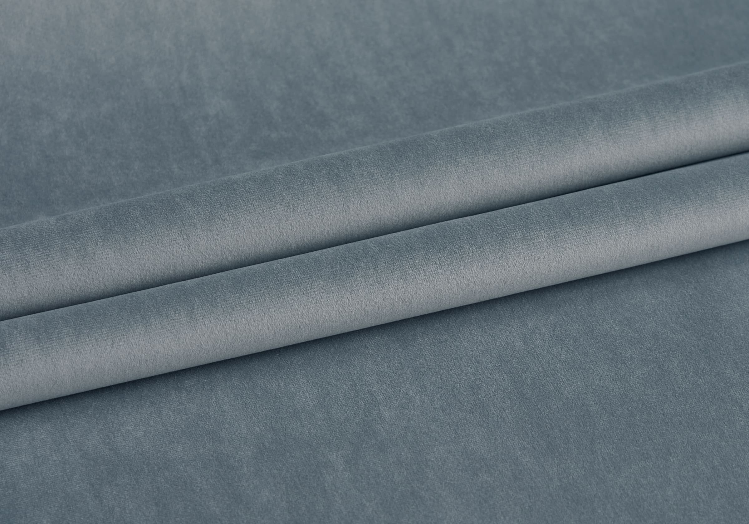 Эвита голубой